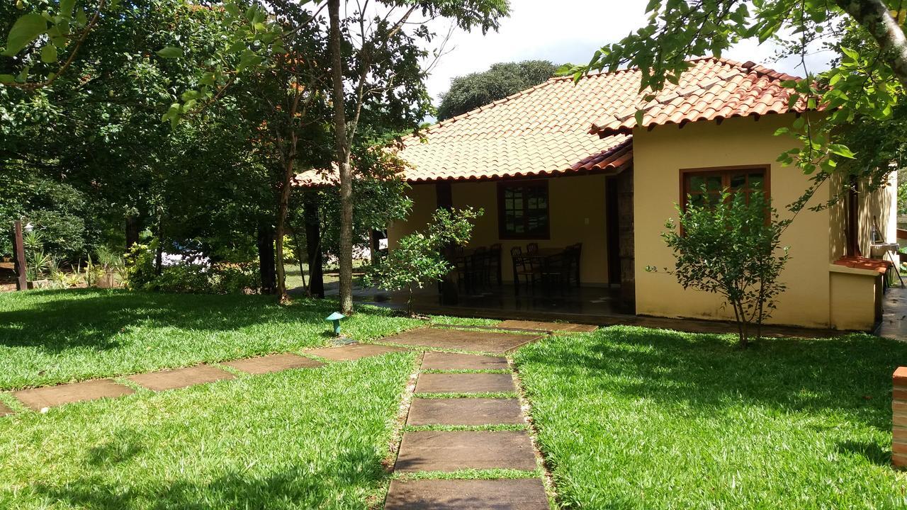Chales Da Estrada Velha ทีราเดนเจส ภายนอก รูปภาพ